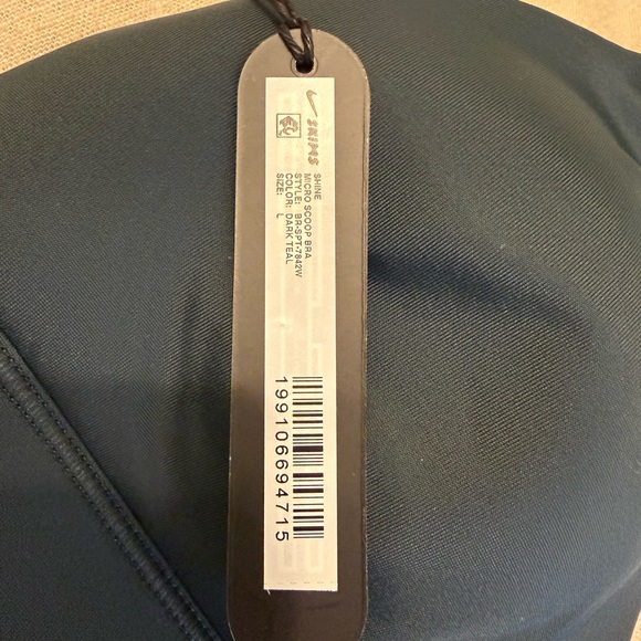 Nike / SKIMS Triangle Bra - Picture 4 of 6